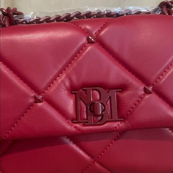 NWT Badgley Mischka Red Quilted Chain Crossbody Bag MSRP $129 - Picture 8 of 8